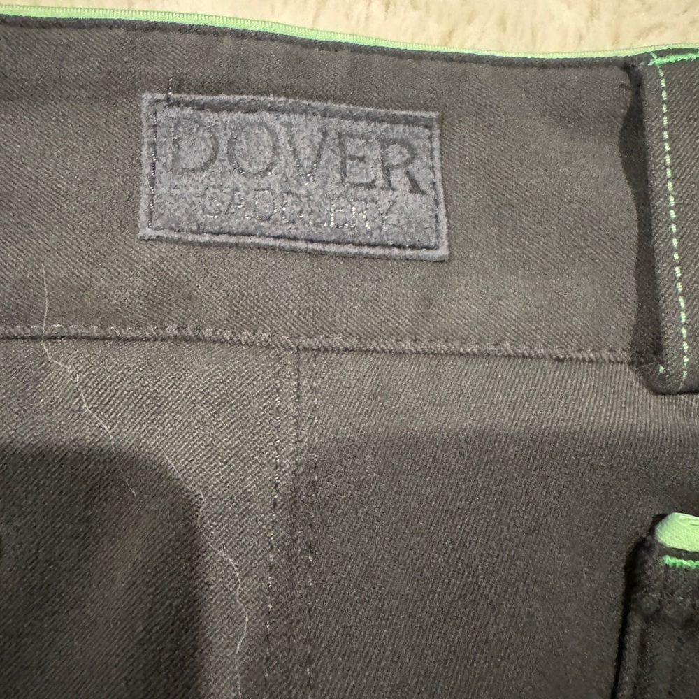 Dover Saddlery equestrian pants size 26. Minimal wear. - Picture 5 of 8